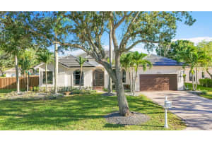 16260 Owasco Cir, Davie, FL 33331 - MLS#F10515835