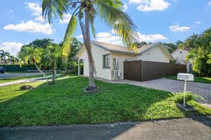 6001 NW 89th Ave, Tamarac, FL 33321 Sold 10/31/25