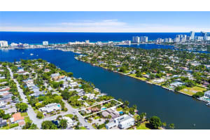 1100 N Northlake Dr, Hollywood, FL 33019 - MLS#F10515857