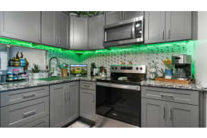 3001 NW 48th Ave 442, Lauderdale Lakes, FL 33313 - MLS#F10515892