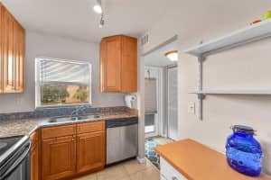 9261 Sunrise Lakes Blvd 309, Sunrise, FL 33322 - MLS#F10515921