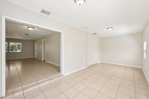 5031 Royal Palm Beach Blvd, West Palm Beach, FL 33411 - MLS#F10515927