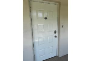 3520 Oaks Way 204, Pompano Beach, FL 33069 Sold 10/15/25