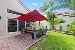 1140 Linden St, Hollywood, FL 33019 - MLS#F10515986