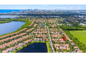 1140 Linden St, Hollywood, FL 33019 - MLS#F10515986