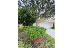 19440 SW 2nd St, Pembroke Pines, FL 33029 - MLS#F10516028
