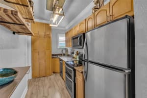 401 NE 16th Ave 4, Fort Lauderdale, FL 33301 Sold 08/20/25
