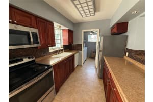 2411 SW 50th Ter, Plantation, FL 33317 Sold 08/29/25