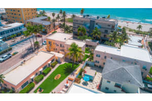 311 Connecticut St 4, Hollywood, FL 33019 - MLS#F10516084