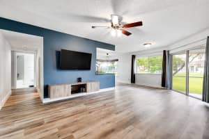 9321 NW 9th Pl 9321, Plantation, FL 33324 - MLS#F10516097