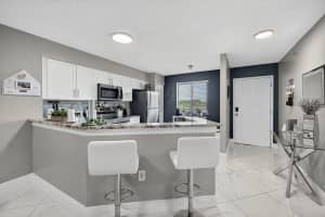 2334 Cypress Bend Drive, Pompano Beach, FL 33069 - MLS#F10516111