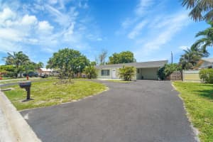 4291 Foss Rd, Lake Worth, FL 33461 - MLS#F10516132
