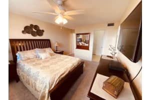 9420 Hollybrook Lake Drive, Pembroke Pines, FL 33025 - MLS#F10516137