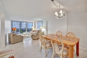 525 Ocean Boulevard, Pompano Beach, FL 33062 - MLS#F10516147