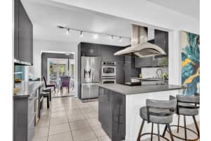 1124 18th Avenue, Fort Lauderdale, FL 33304 - MLS#F10516167