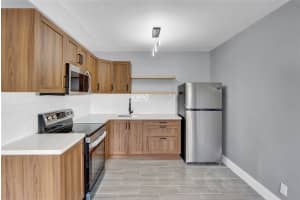 260 NW 19th St 1, Boca Raton, FL 33432 - MLS#F10516169