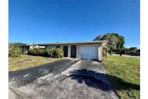 1760 NW 49th St, Deerfield Beach, FL 33064 - MLS#F10516189