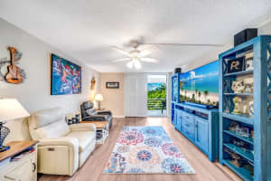 3251 Holiday Springs Blvd 308, Margate, FL 33063 Sold 08/27/25