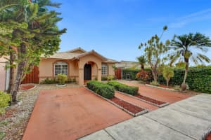 12857 NW 102nd Ave, Hialeah, FL 33018 Sold 09/12/25