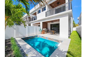 916 NE 17th Ave, Fort Lauderdale, FL 33304 Sold 09/08/25