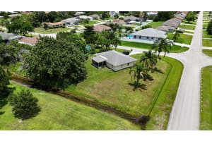 1886 SW Brisbane St, Port Saint Lucie, FL 34984 Sold 08/29/25