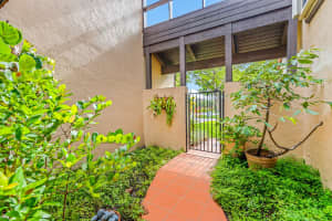 10107 Costa Del Sol Blvd D-56, Doral, FL 33178 Sold 08/22/25