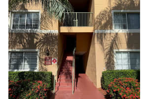 3665 NW Adriatic Ln 5-206, Jensen Beach, FL 34957 Sold 11/28/25