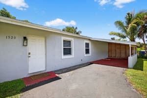 1520 SW 67th Ave, North Lauderdale, FL 33068 - MLS#F10516357