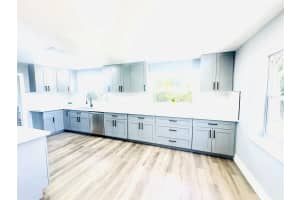 6921 SW 8TH ST, North Lauderdale, FL 33068 Sold 09/30/25
