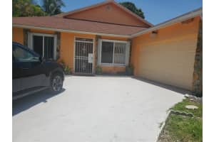 11300 Sw 154th St, Miami