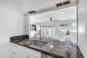 375 Orange Way, West Palm Beach, FL 33405 - MLS#F10516393