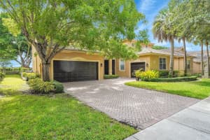 4100 E Gardenia Ave, Weston, FL 33332 - MLS#F10516418