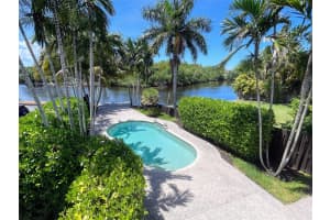 929 NE 18th Ct, Fort Lauderdale, FL 33305 - MLS#F10516440