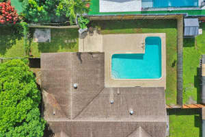 9348 NW 24th Pl, Pembroke Pines, FL 33024 - MLS#F10516445