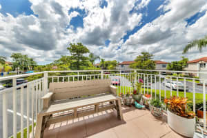 1276 SW 113th Ter 203, Pembroke Pines, FL 33025 Sold 08/29/25