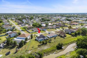 601 SW Icon Avenue, Port Saint Lucie, FL 34953 - MLS#F10516462