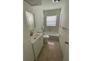 2753 NE 32nd St, Fort Lauderdale, FL 33306 - MLS#F10516493