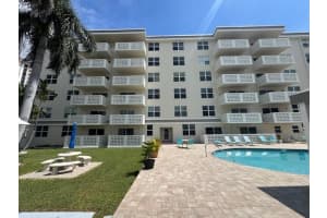 1901 S Ocean Dr 102, Hollywood, FL 33019 - MLS#F10516498