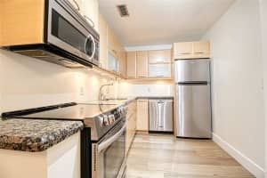 6409 Bay Club Dr 3, Fort Lauderdale, FL 33308 - MLS#F10516508