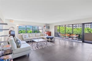 4900 Ocean Boulevard, Fort Lauderdale, FL 33308 - MLS#F10516529