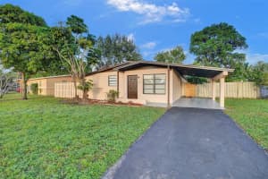 1142 NW 43 Ter, Lauderhill, FL 33313 Sold 09/15/25