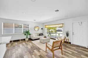 710 N 65th Ave, Hollywood, FL 33024 Sold 08/29/25