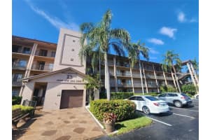 1650 Sw 124th Terr 209-d, Pembroke Pines