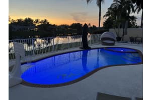 19000 NW 10th St, Pembroke Pines, FL 33029 Sold 11/25/25