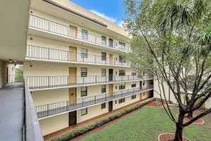 6190 Woodlands Blvd 212, Tamarac