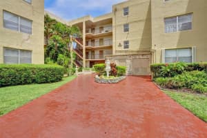 2801 Somerset Dr 101, Lauderdale Lakes