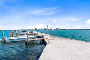 2700 35 34, North Miami, FL 33181 - MLS#F10516597