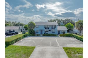 8507 Sunset Dr Drive, Palm Beach Gardens, FL 33410 - MLS#F10516615