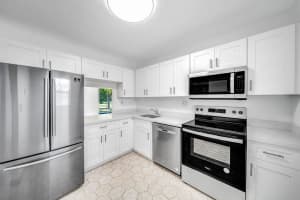8320 Sands Point Blvd 208m, Tamarac