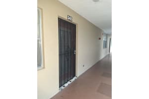 2601 NW 48th Ter 345, Lauderdale Lakes, FL 33313 Sold 09/29/25